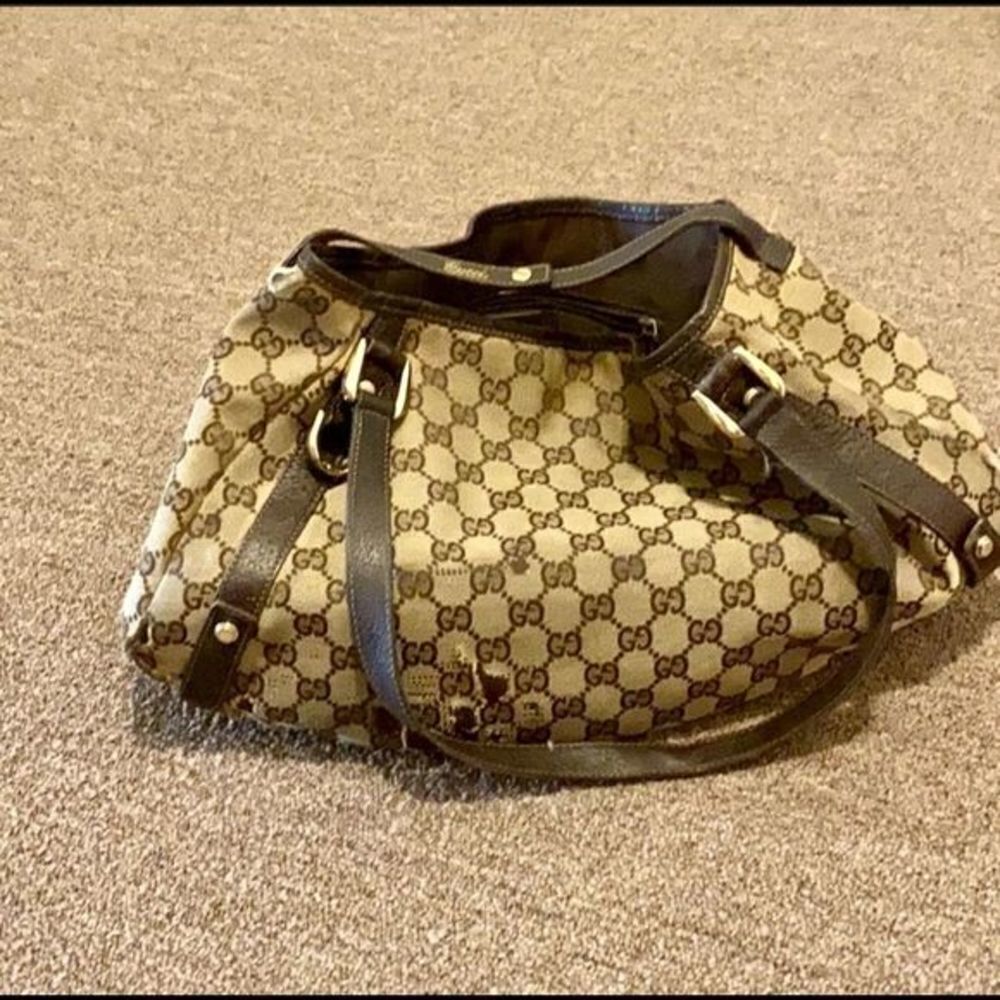 Gucci bag 100% authentic​​